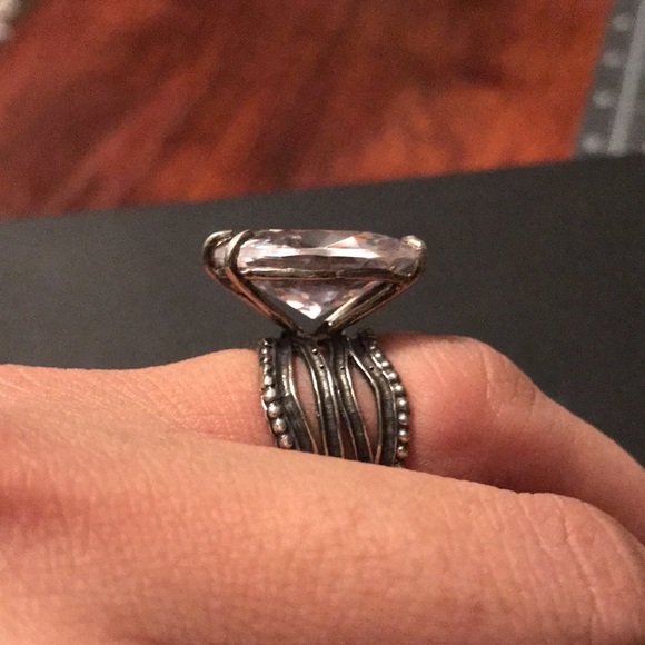 Size 6 sterling made in Israel huge CZ statement cocktail ring beautiful - Picture 4 of 9